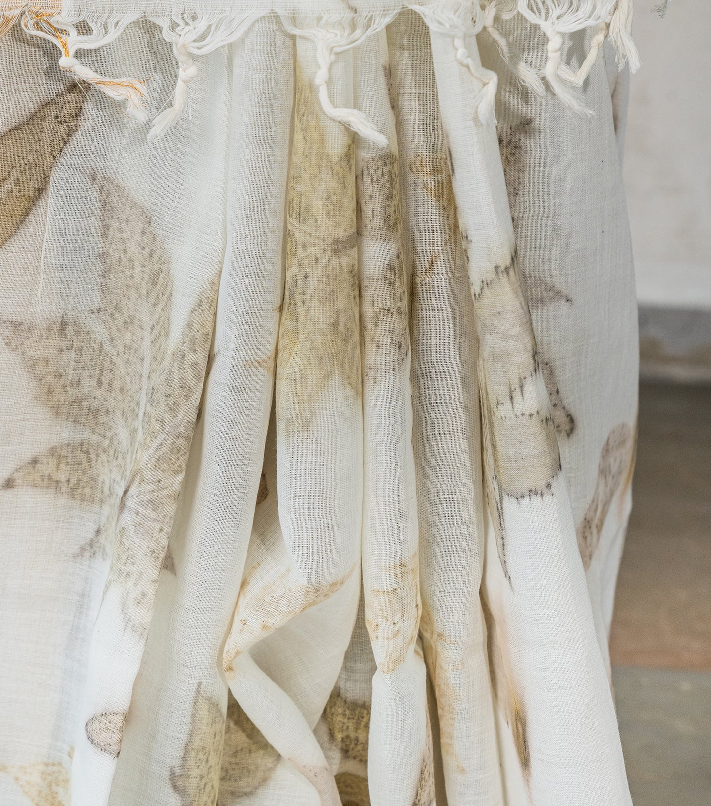 Castor Oil Leaves Only Boarder Ivory Cotton Saree (Hand Dyed With Harde)