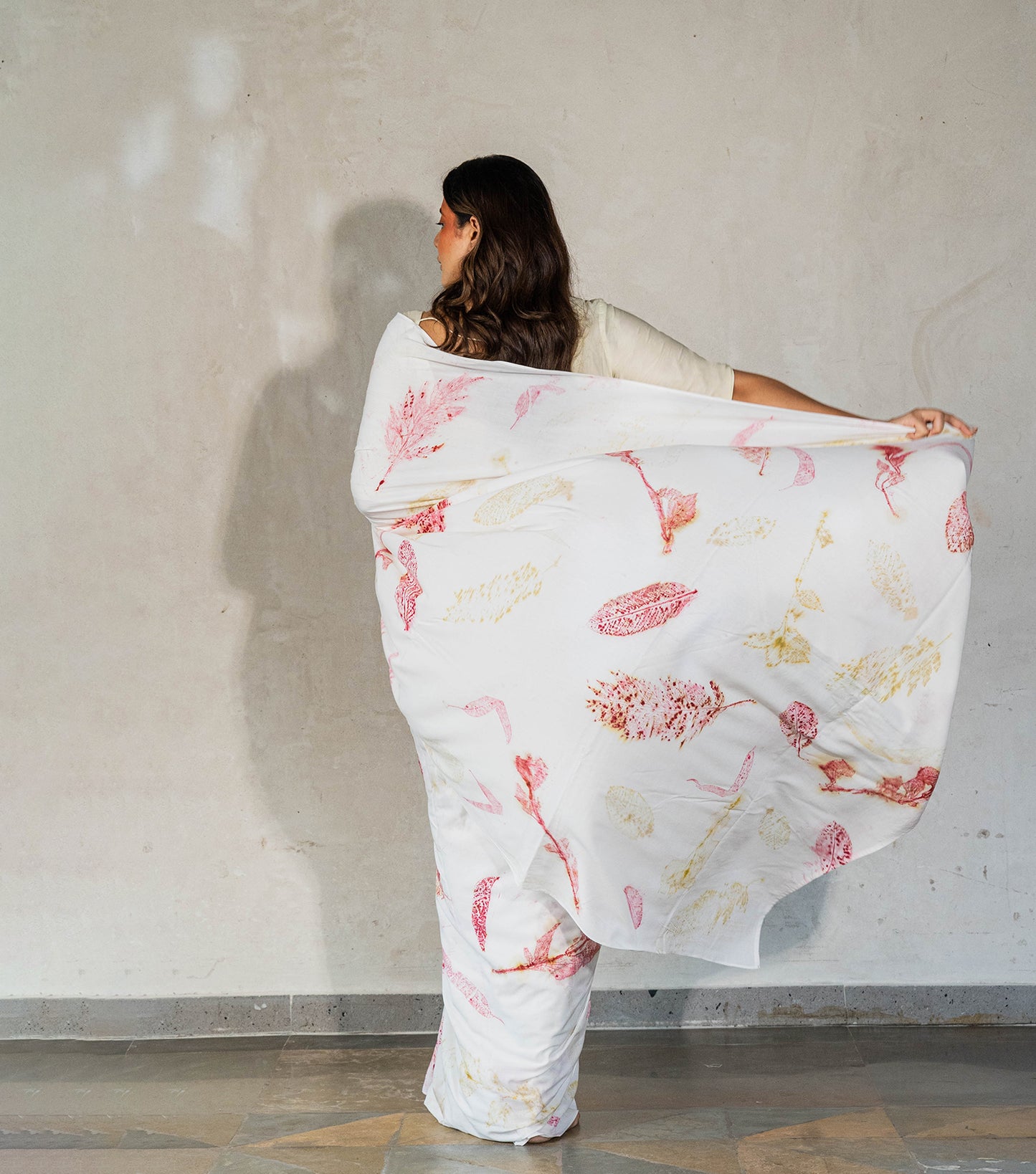 Ferns & Mix Leaves All Over Off White Cotton Saree (Hand Dyed With Harde)