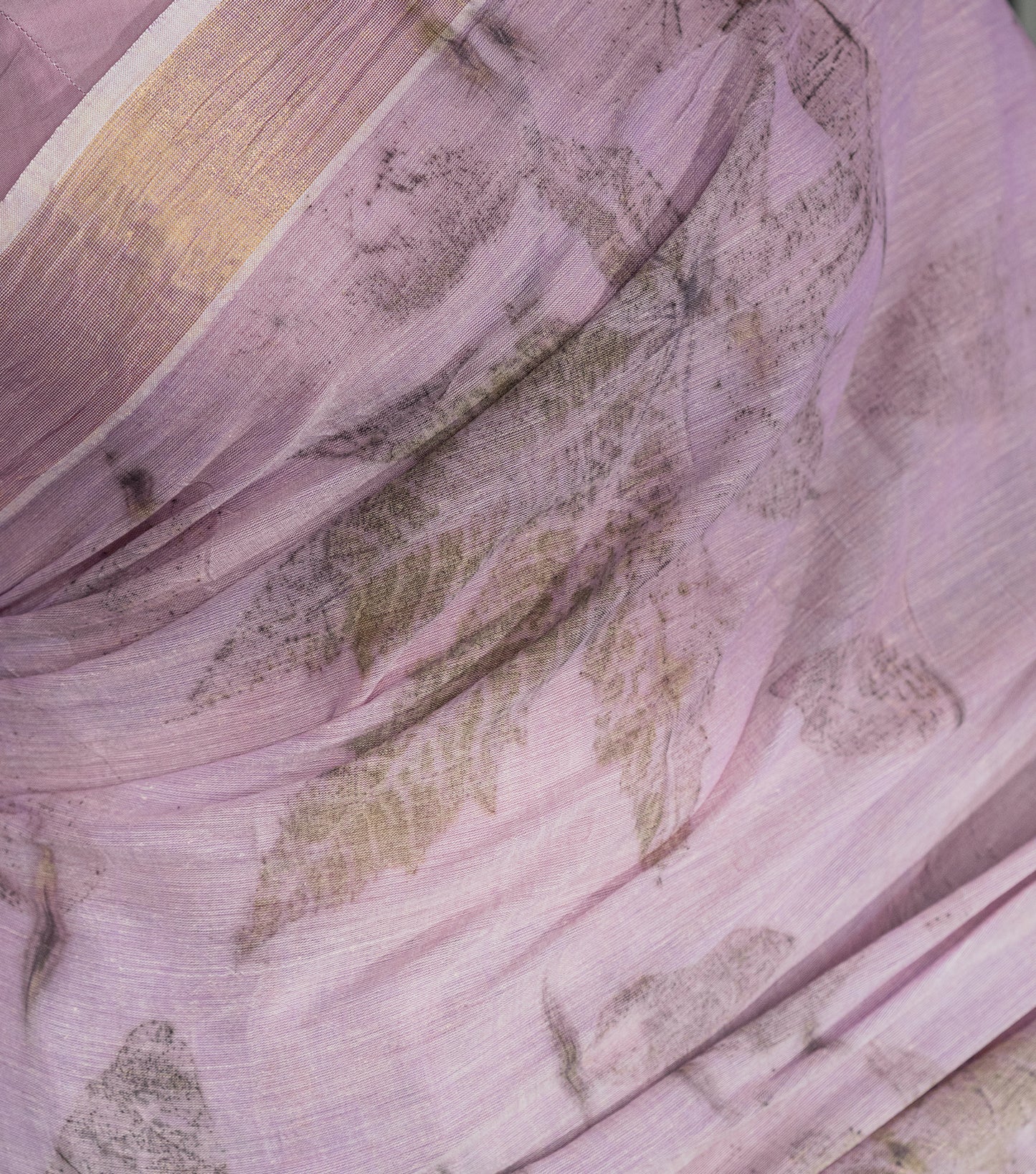 Castor Oil Leaves All Over Soft Lilac Saree(Hand Dyed With Jamun Extract)