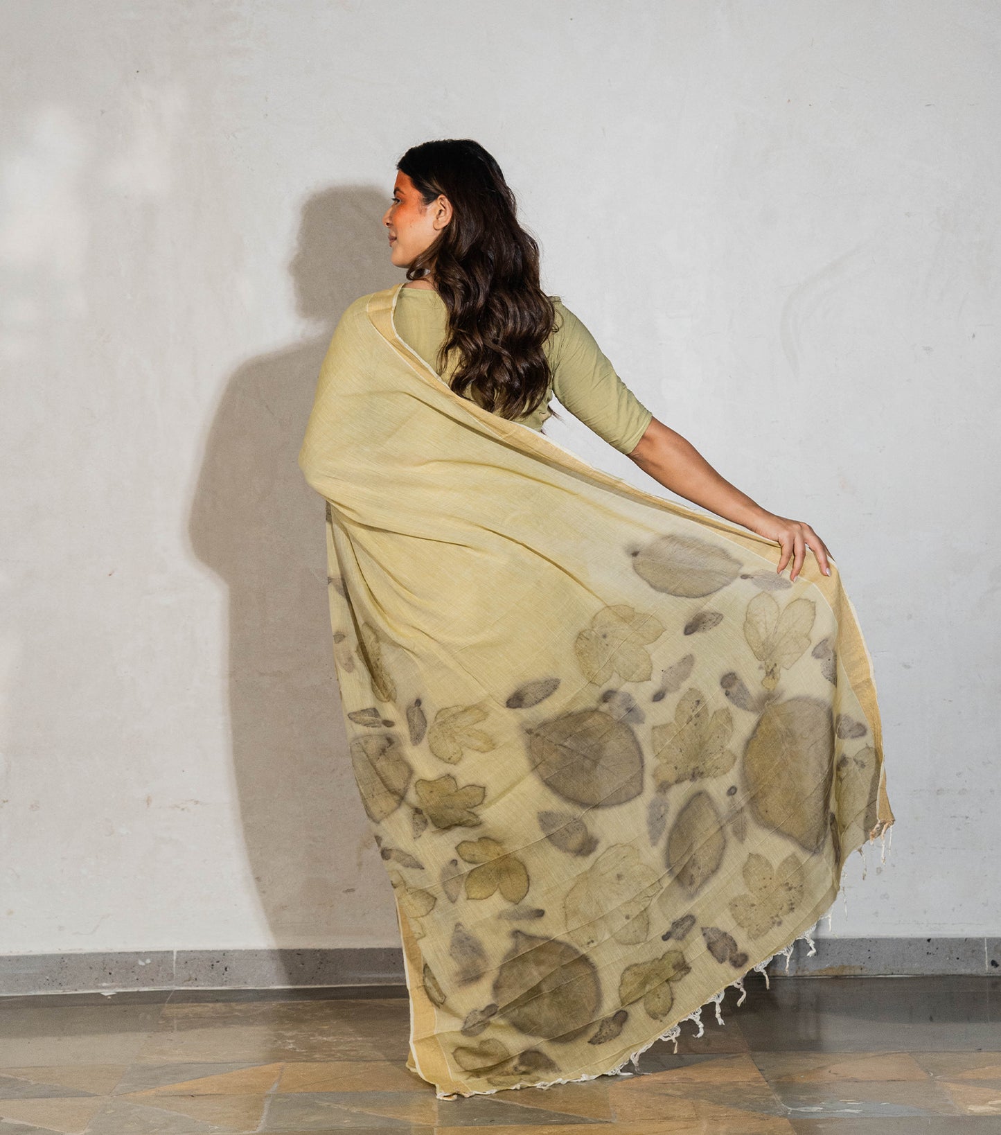 Teak Wood Leaves Pallu & Boarder Design Light Green Cotton Saree (Hand Dyed With Spinach Extract)