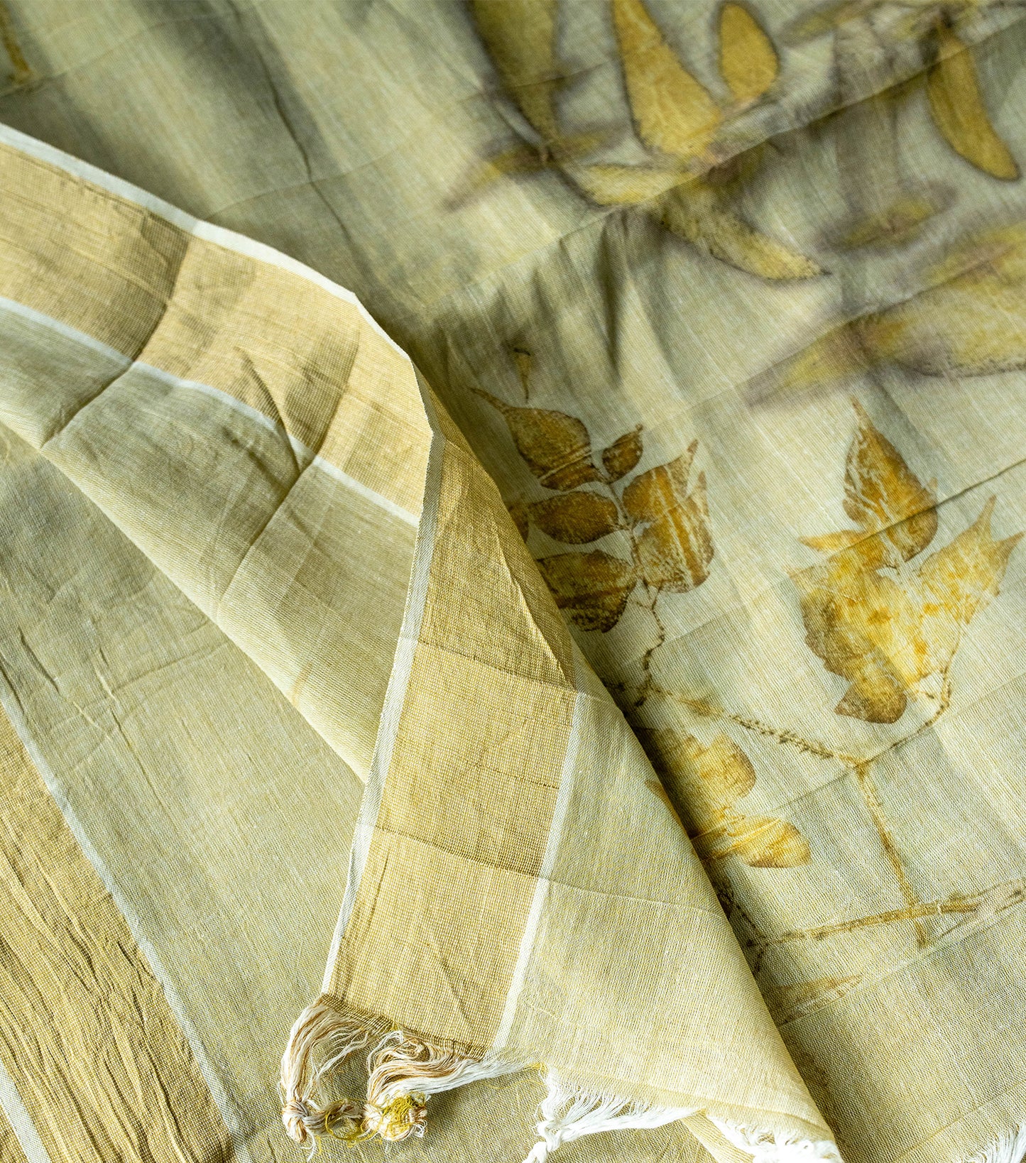 Tiger Design Pallu with Eucalyptus leaves Light Green Cotton Saree (Hand Dyed With Spinach Extract)