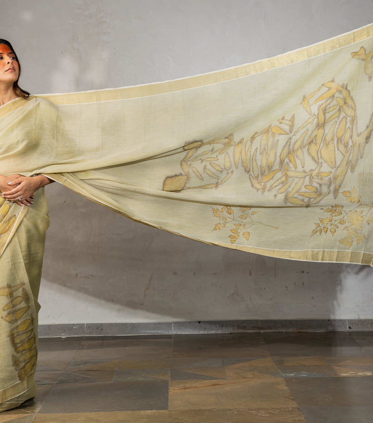 Tiger Design Pallu with Eucalyptus leaves Light Green Cotton Saree (Hand Dyed With Spinach Extract)