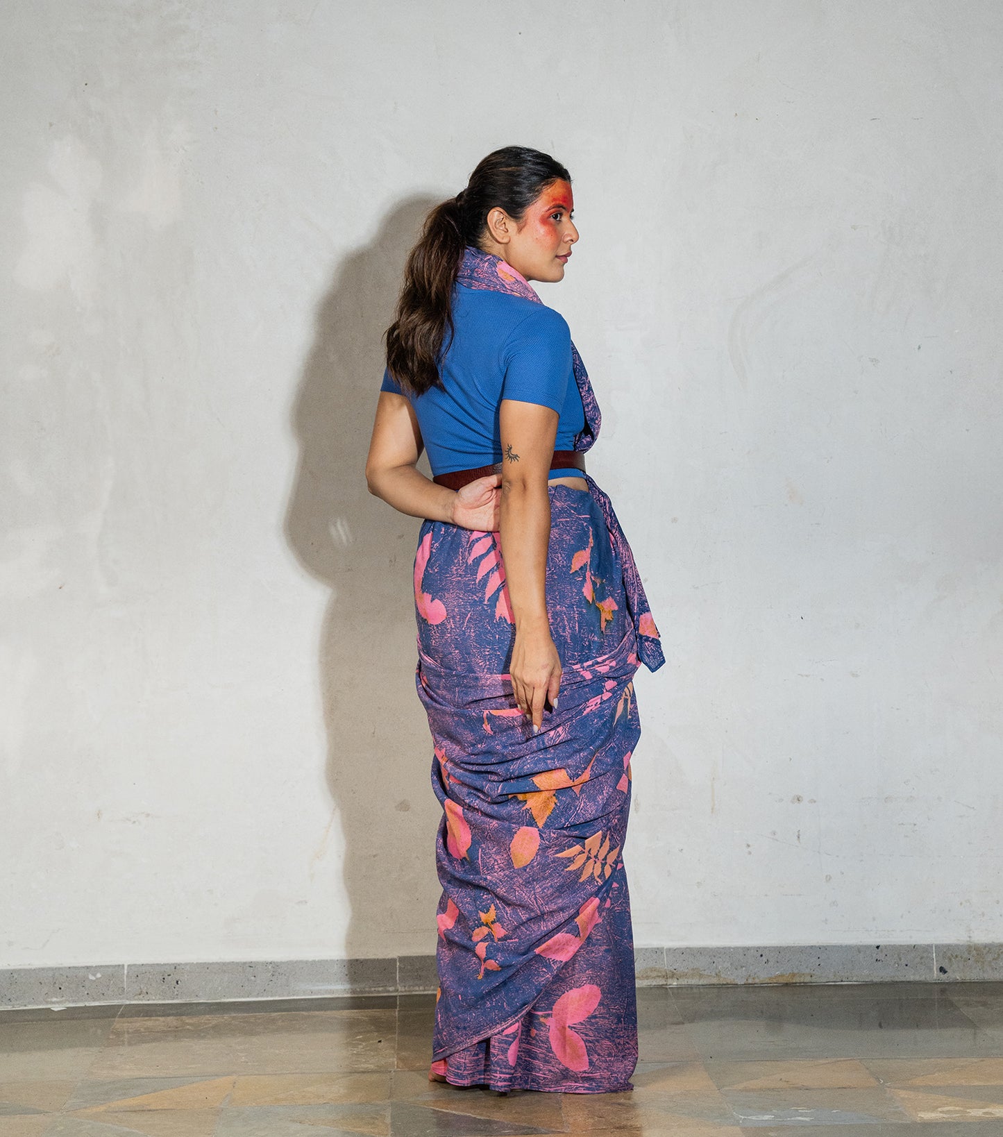 Mix Leaves All Bright Indigo Crush Cotton Saree (Hand Dyed With Indigo Powder & Manjeestha Roots)