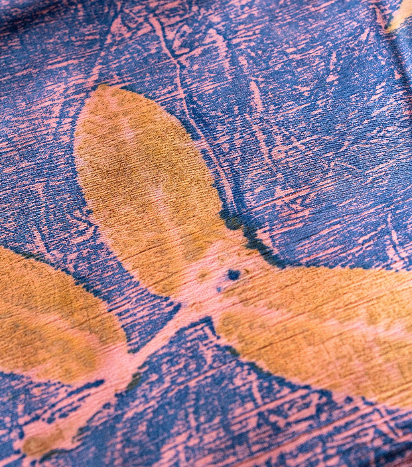 Mix Leaves All Bright Indigo Crush Cotton Saree (Hand Dyed With Indigo Powder & Manjeestha Roots)
