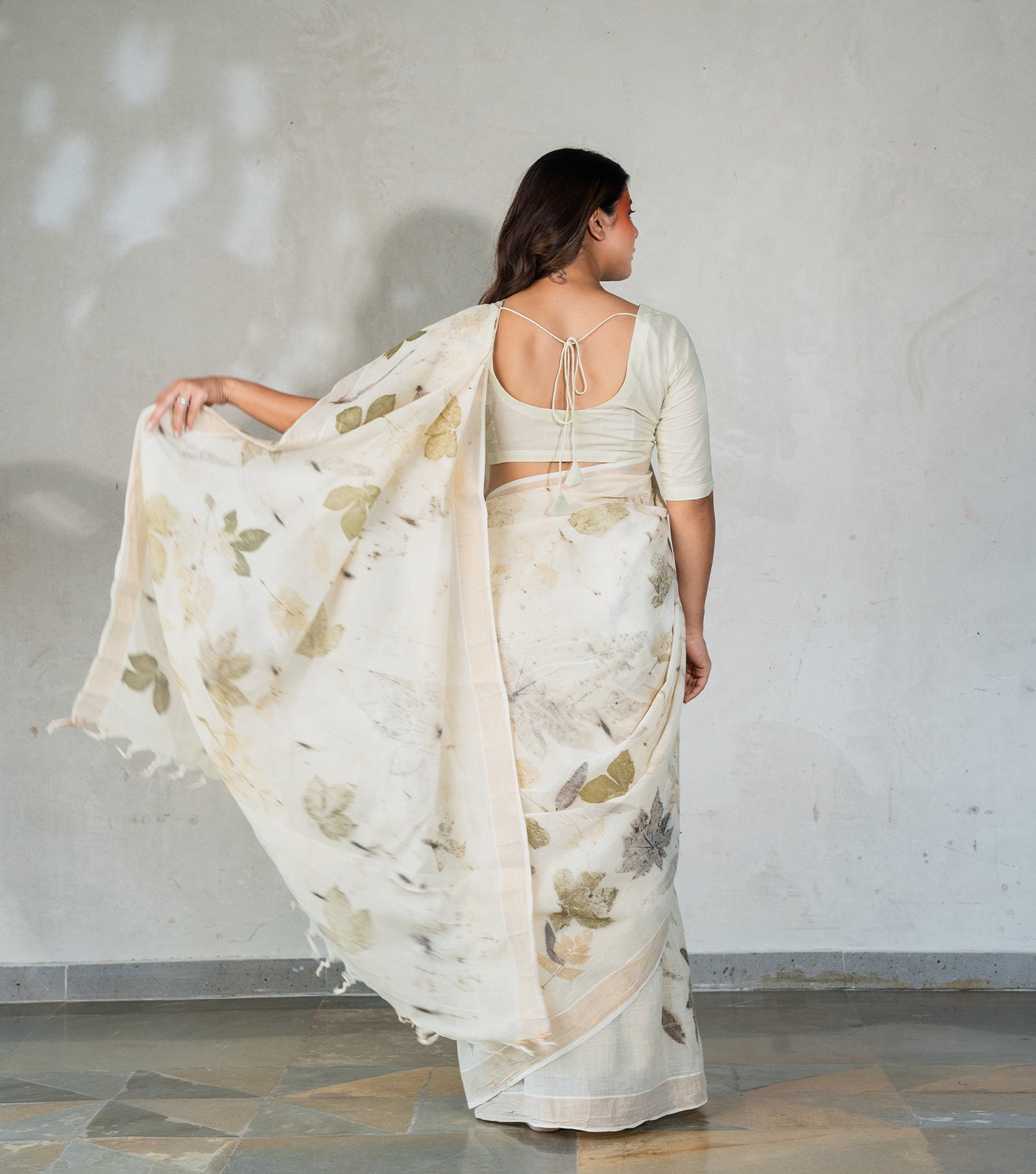 Mix Leaves All Over Ivory Cotton Saree (Hand Dyed With Harde)