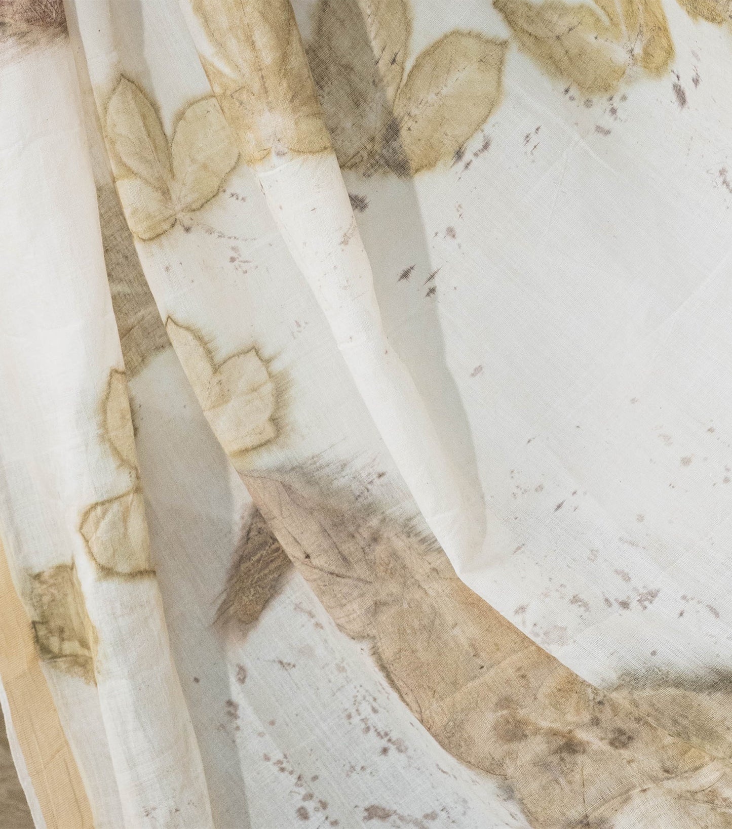 Morni (Peacock) Design Pallu with mix leaves Ivory Cotton Saree (Hand Dyed With Harde)